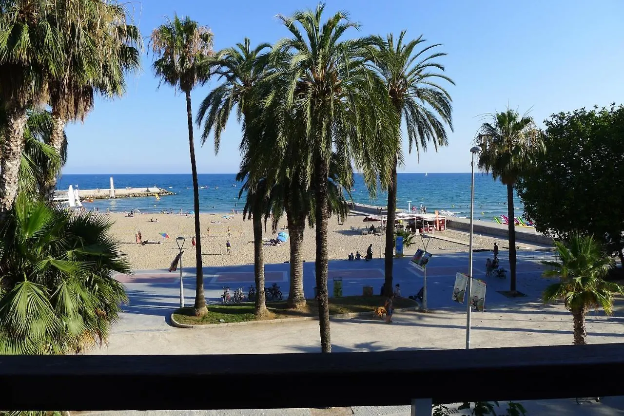 Fragata Beach Seaview Sitges 0*,  España
